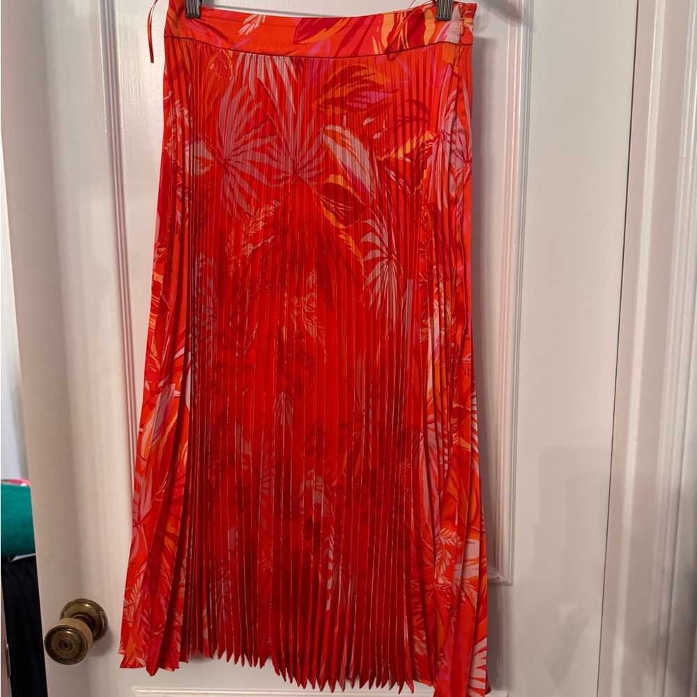 Milly Size 2 Midi Skirt Red, Orange tones
